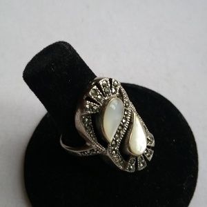 STERLING SILVER MOTHER OF PEARL & MARCASITE RING